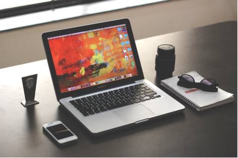 6 Laptop Accessories That Improve User Experience